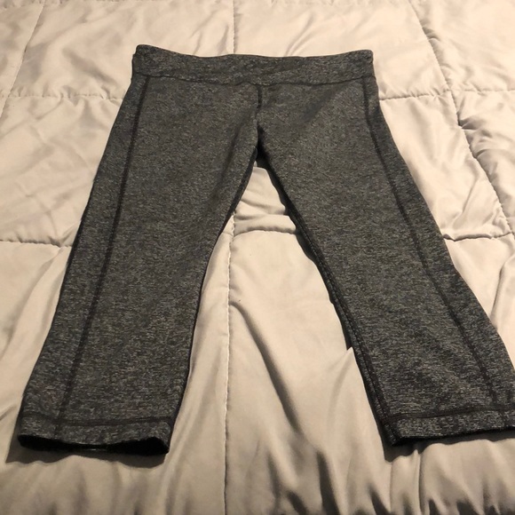Under Armour Pants - Under Armour capris